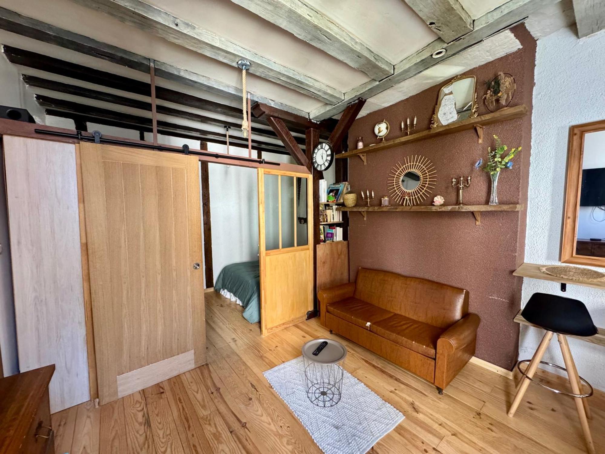 Ferienwohnung L Atypique De Bourbonnoux Bourges Exterior foto